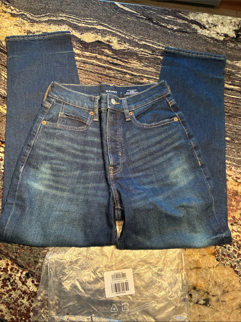 Old Navy Women's Extra High Rise Curvy Sky-Hi Straight Dark Blue Jeans Size 2